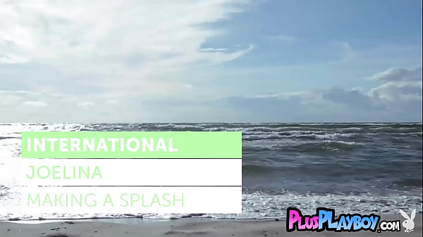 All natural Joelina posing on the beach and sexy teen exposed sexy body
