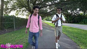 Horny Stepmom Gets BBC To Play With